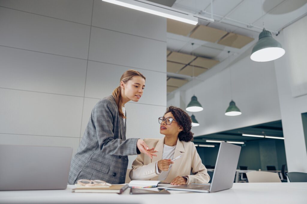  Networking Estratégico: Como Conectar-se com Pessoas que Impulsionam sua Carreira