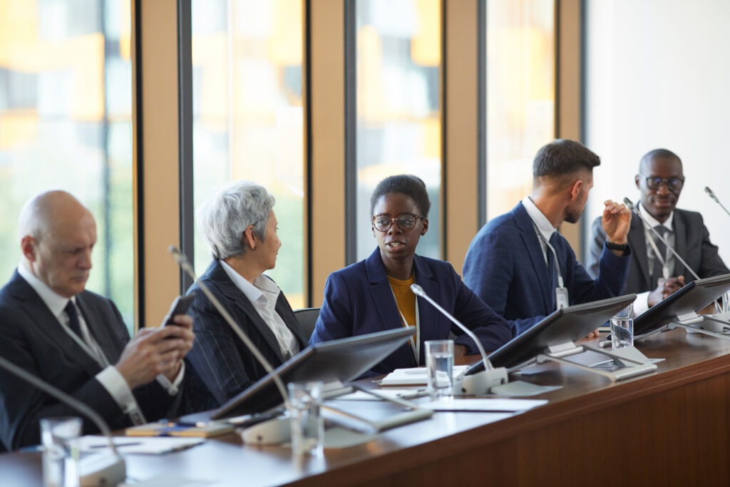 A mudança do teor da “Pec da Segurança Pública”, pelo Poder Legislativo, em prol da construção de um sistema muito melhor ao proposto antes.